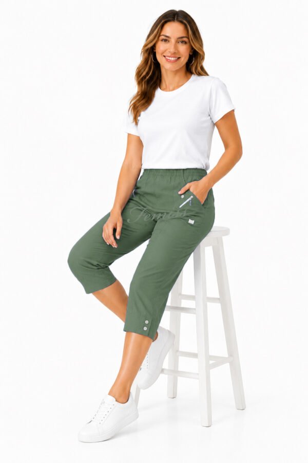 Women's Cropped Trousers with Elasticated Waist – Khaki | Soft Stretch Capri 3/4 Summer Pants with Pockets